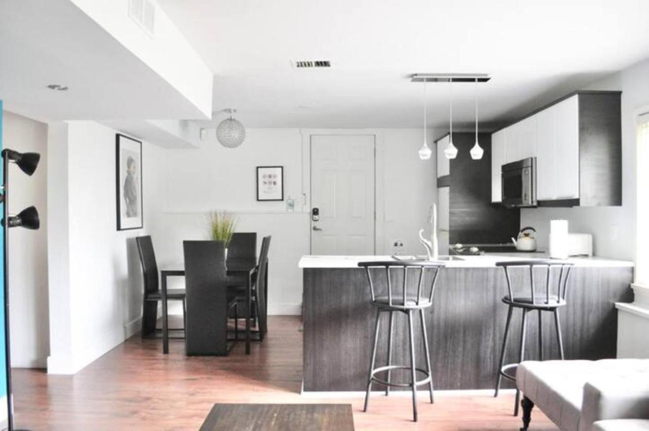 Cozy 1 Bd Suite Centrally Located North Vancouver Zewnętrze zdjęcie