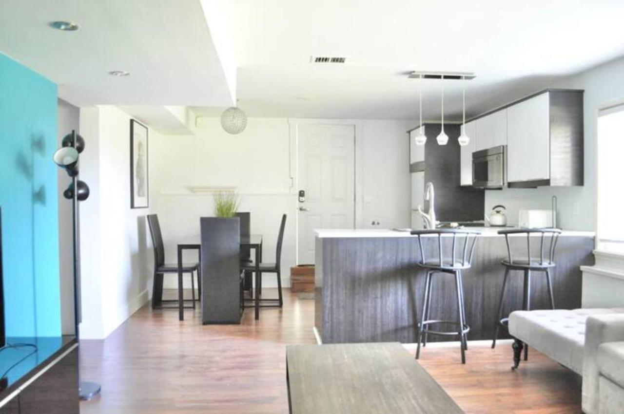 Cozy 1 Bd Suite Centrally Located North Vancouver Zewnętrze zdjęcie