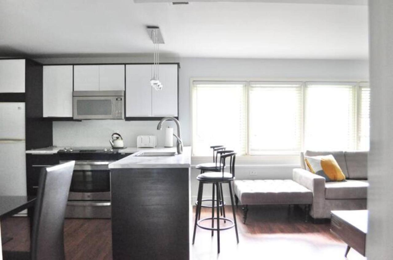 Cozy 1 Bd Suite Centrally Located North Vancouver Zewnętrze zdjęcie